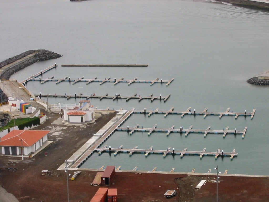 MARINA PRAIA DA VITÓRIA-AÇORES