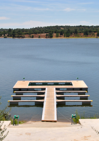 Cais e Piscina flutuante - Montargil